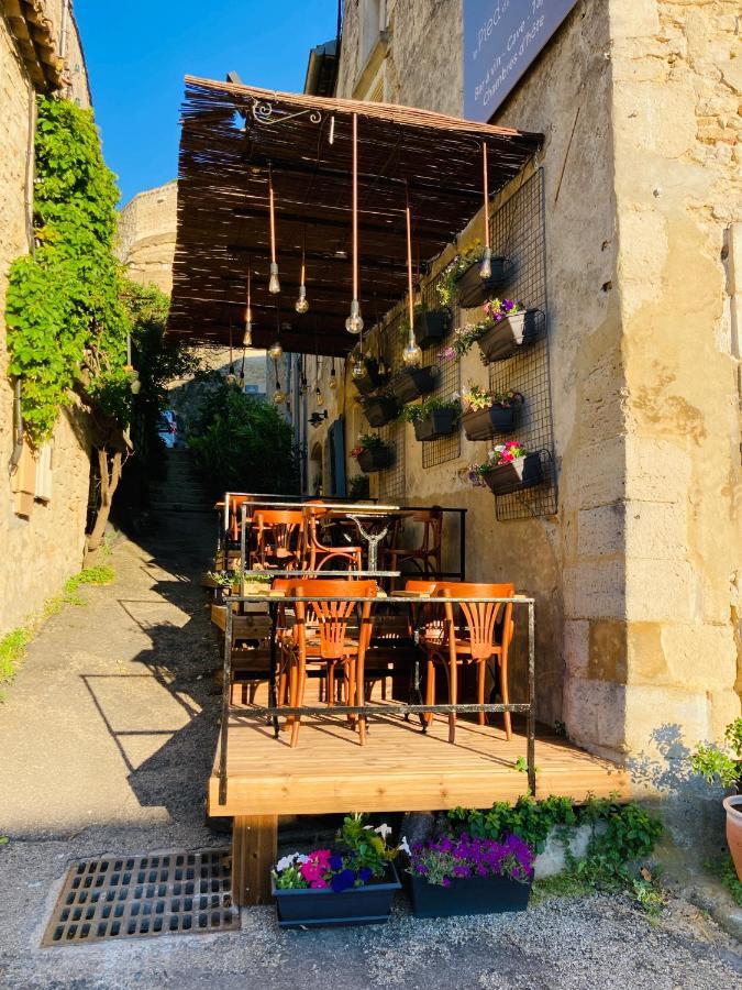 Hotel Le Pied De La Lettre Grignan Exterior foto