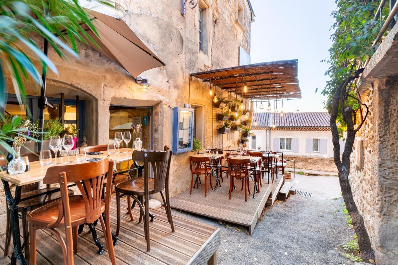 Hotel Le Pied De La Lettre Grignan Exterior foto
